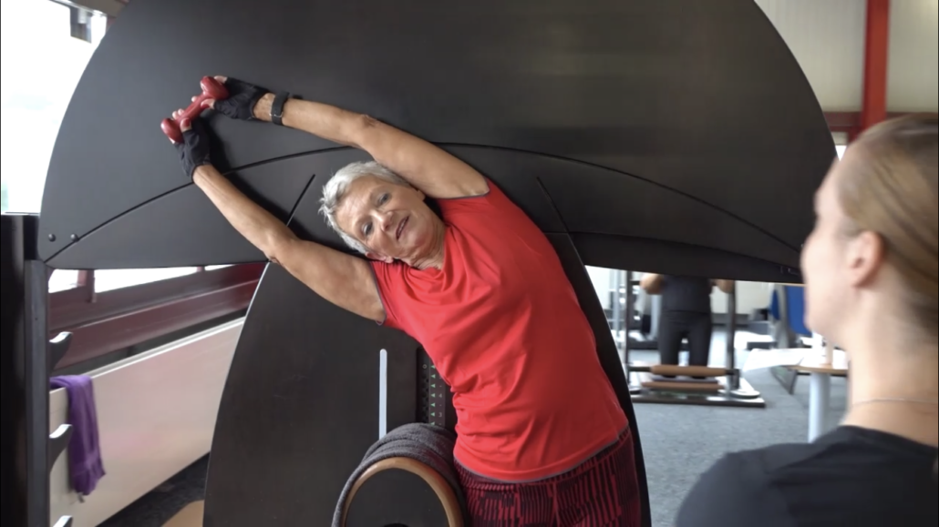 Welche Vorteile bringen die 3 effektive Beweglichkeitsübungen gegen Rückenbeschwerden aus Flamatt?